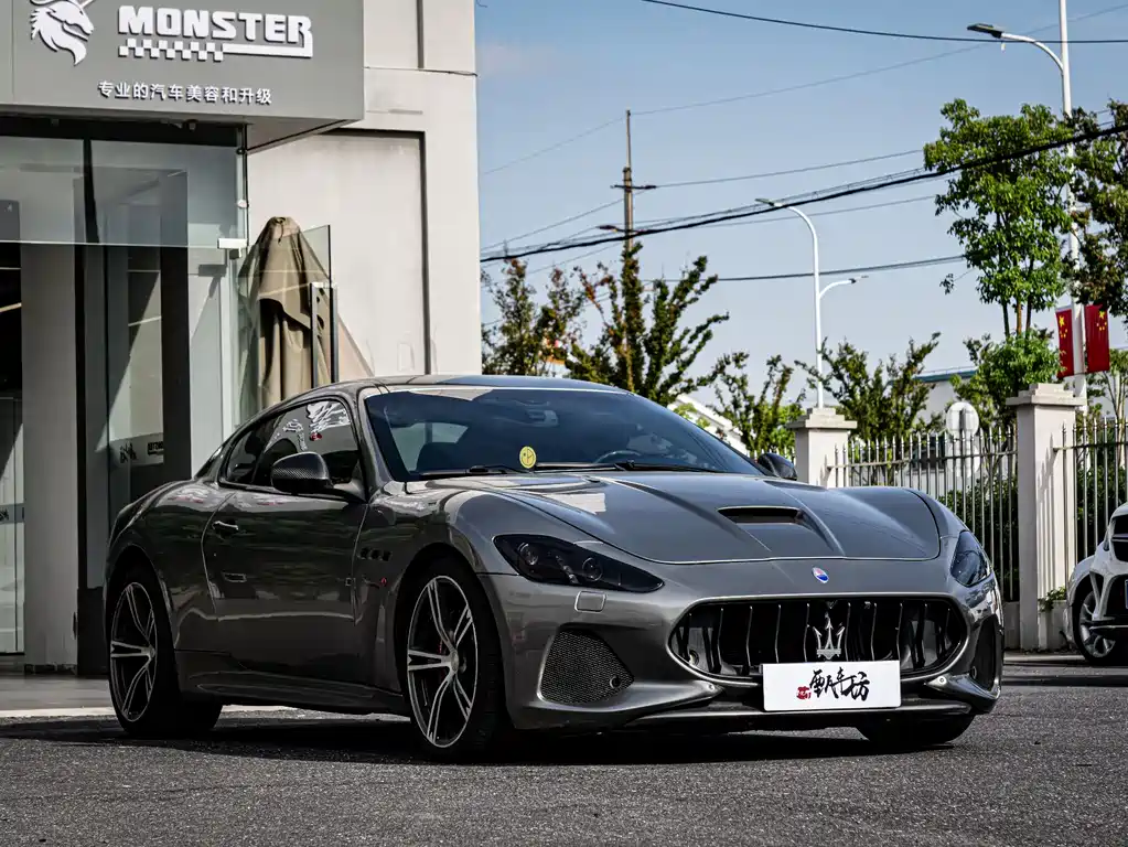 GranTurismo 4.7 L Sport F1