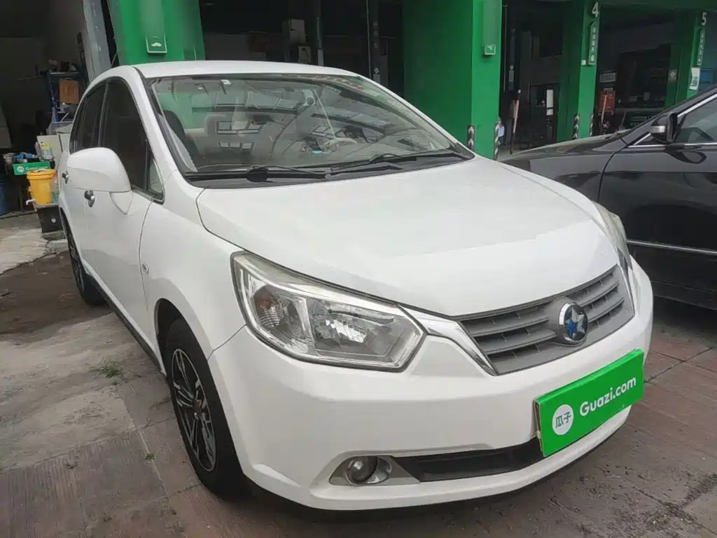 Venucia D50 启辰D50 2013款 1.6 L 自动时尚版