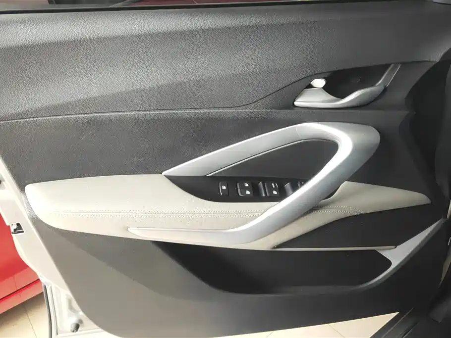 Baojun 510 1.5 L CVT Pleasure CN-VI