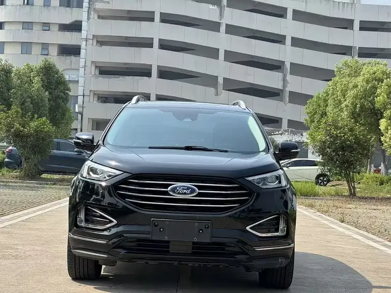 Ford Edge EcoBoost 245 2 WD Grand Sharp 7-seat