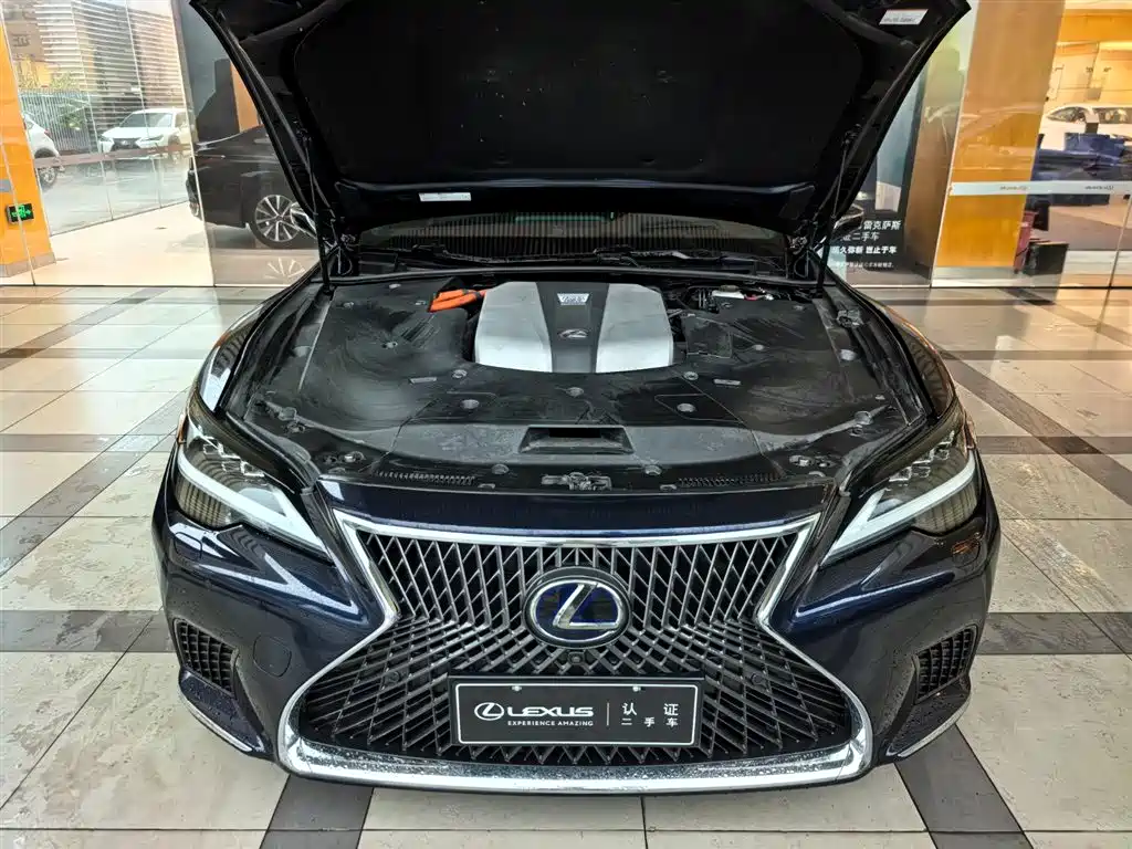 Lexus LS 500 h Executive