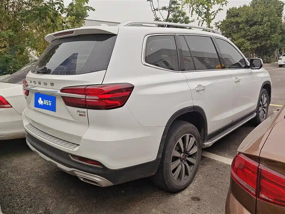 Roewe RX8 30 T Connected 2 WD Flagship