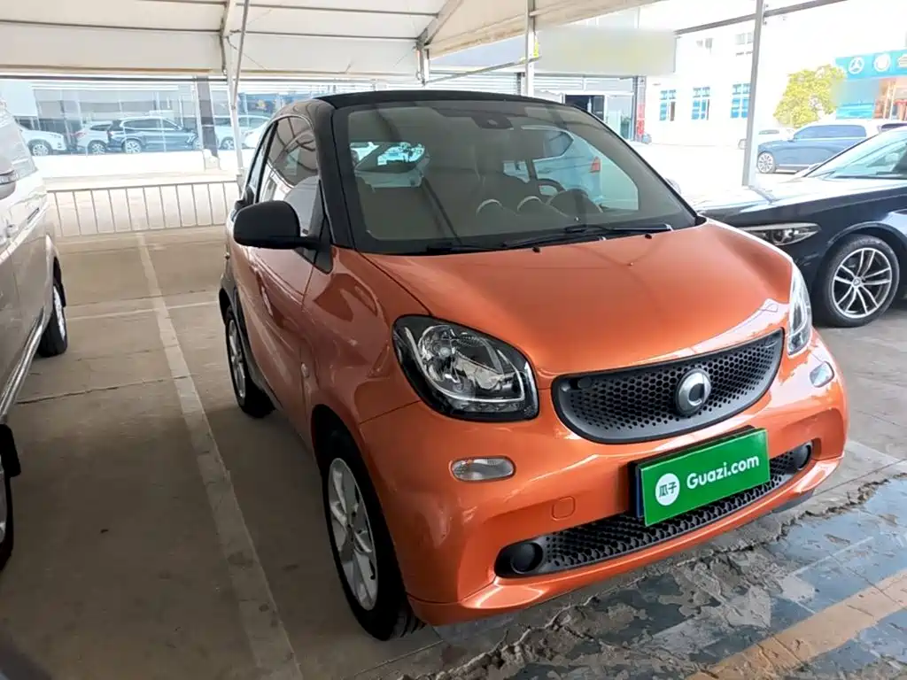smart fortwo 1.0 L 52 kW Hardtop Agile CN-V