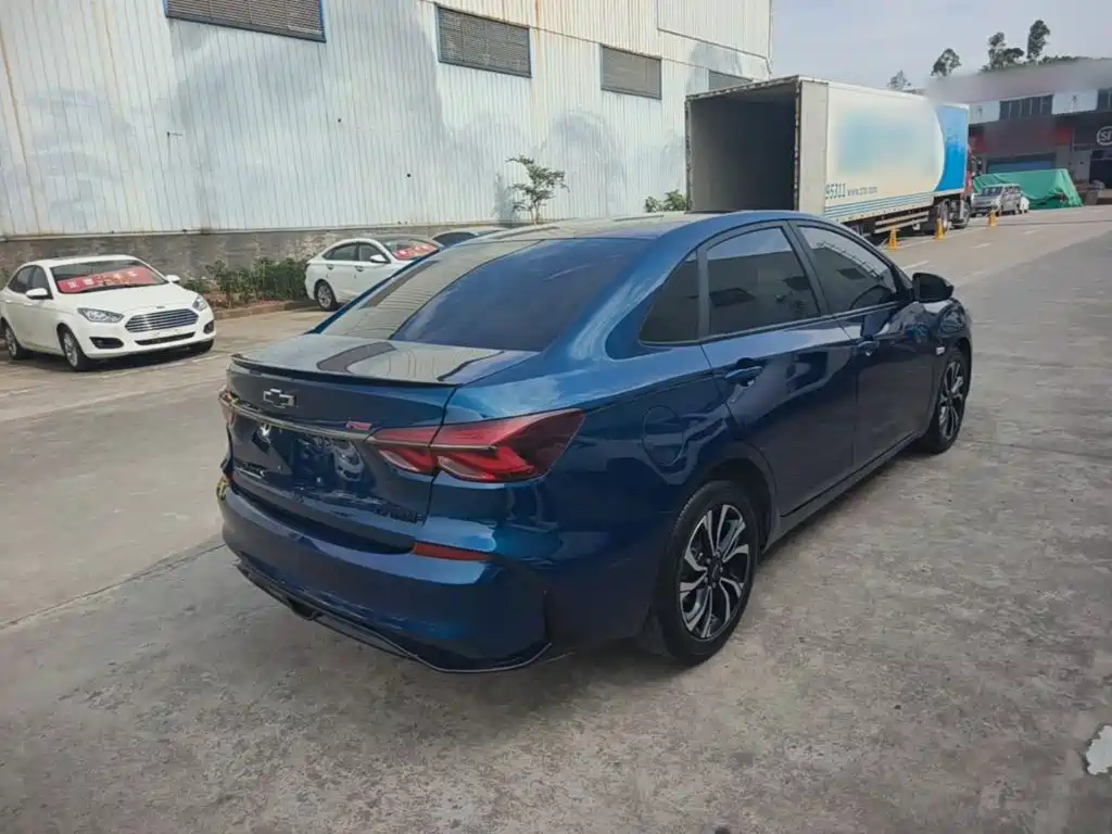 Monza Mild Hybrid RS 330 T Auto Smooth