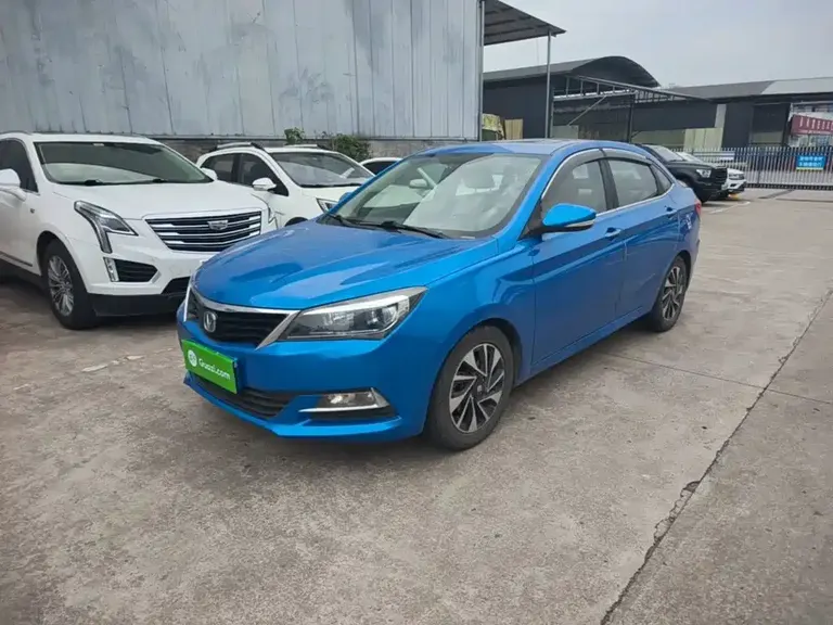 Changan Yuexiang V7 悦翔V7 2015款 1.6 L 自动乐趣型 国IV