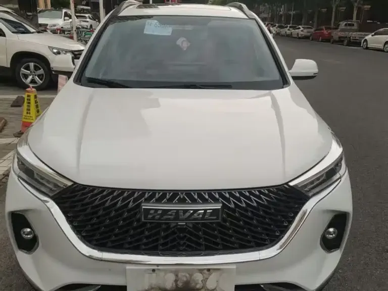 Haval M6 PLUS 1.5 T DCT Luxury Connected