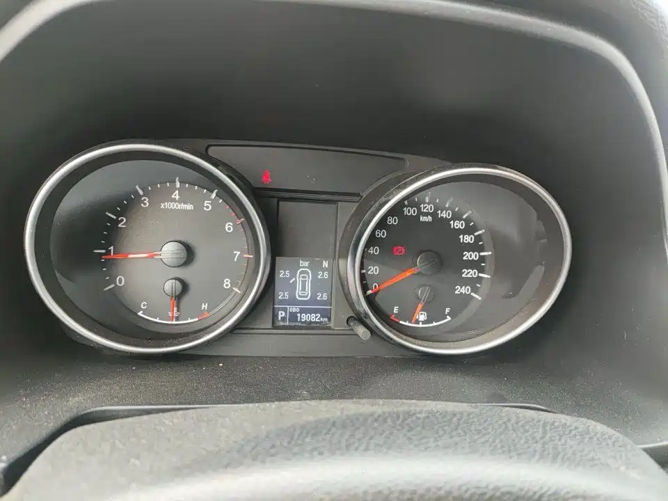 Haval M6 PLUS 1.5 T DCT Luxury Connected