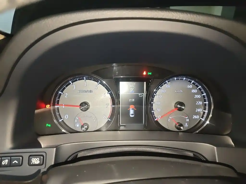 Crown 皇冠 2015款 2.5 L 精英版