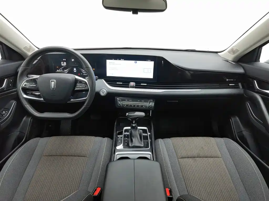 Besturn B70 3 rd Gen 1.5 T Auto Pleasure
