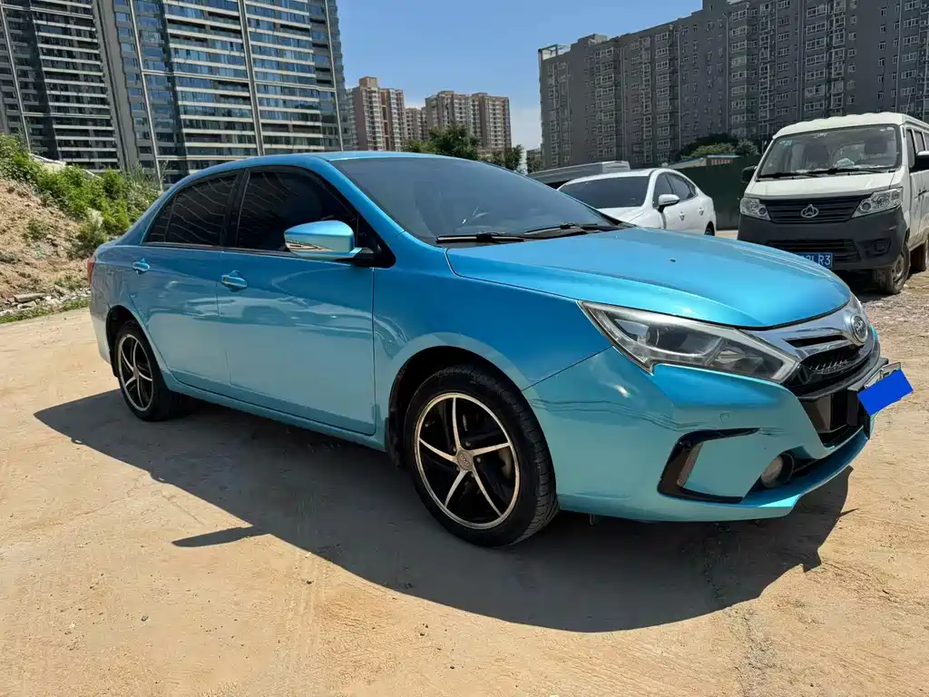 Qin NEV 秦新能源 2014款 1.5 T 旗舰型