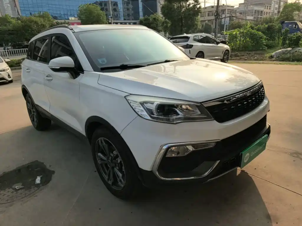 Leopaard CS9 猎豹CS9 2018款 1.5 T CVT劲朗型