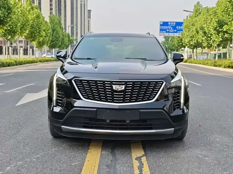 Cadillac XT4 28 T 2 WD Luxury
