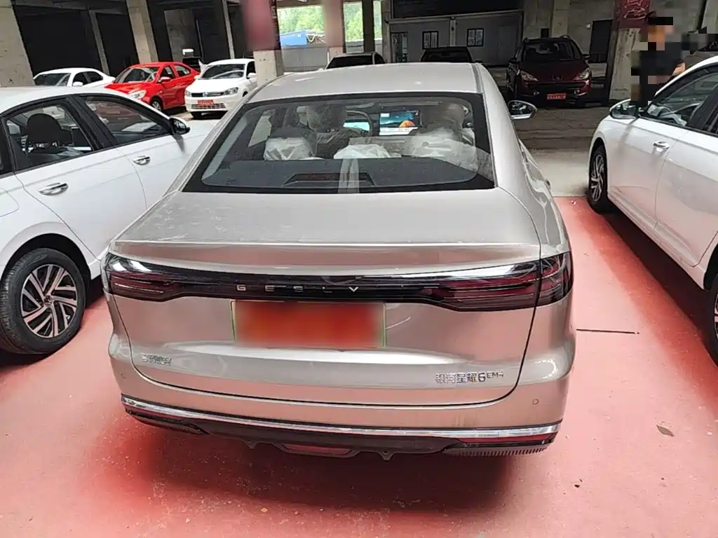 Galaxy Xingyao 6 125 km Explorer +