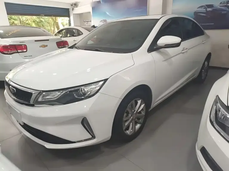 Geely Emgrand GL 1.4 T CVT Luxury