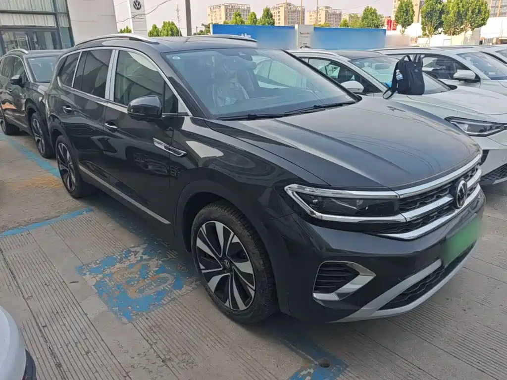 Talagon 380 TSI 4 WD Luxury Premium Realm Pro Public Enjoyment 6-seat