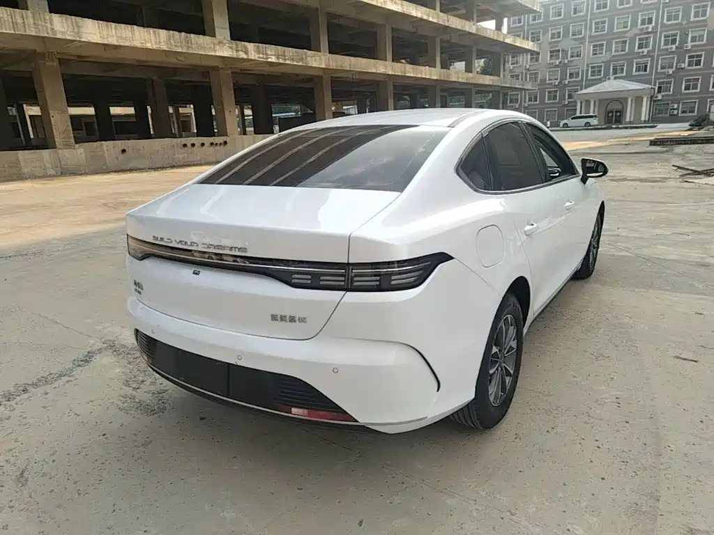 Destroyer 05 Glory DM-i 55 KM Luxury