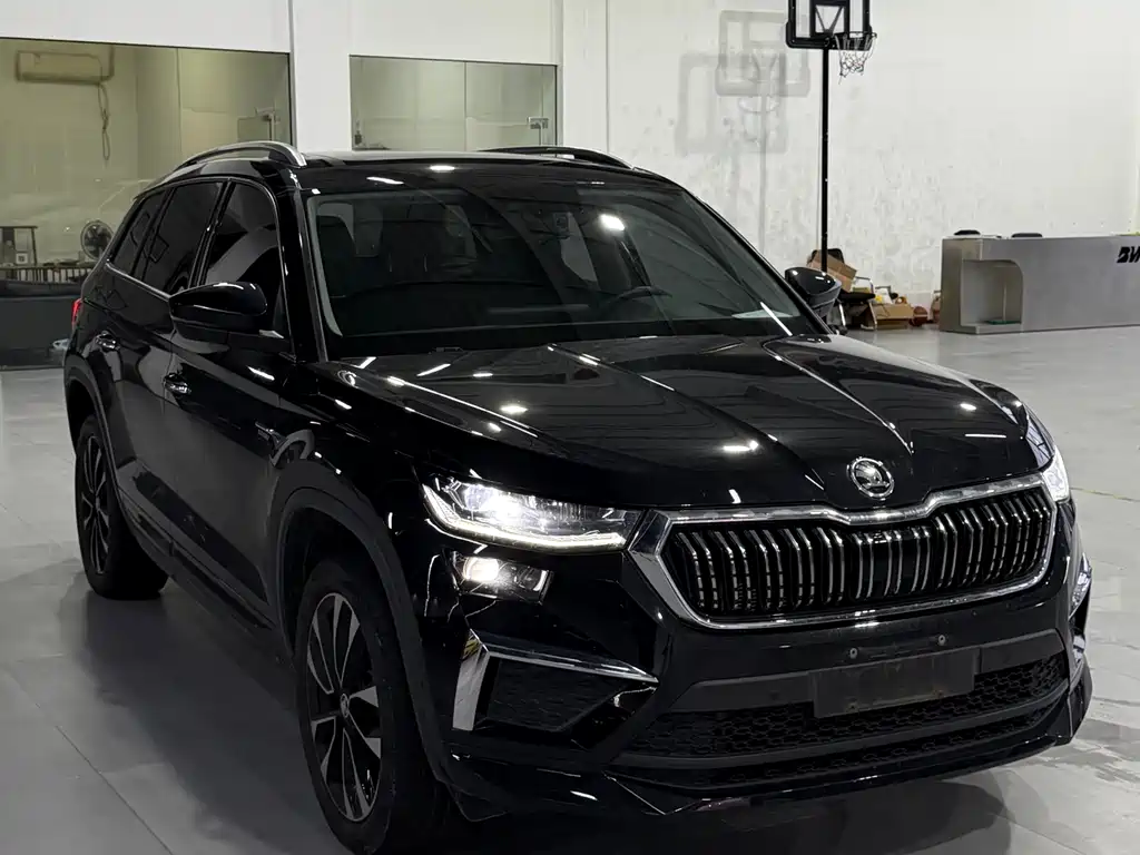 Kodiaq 柯迪亚克 2022款 TSI330 5座两驱奢享版