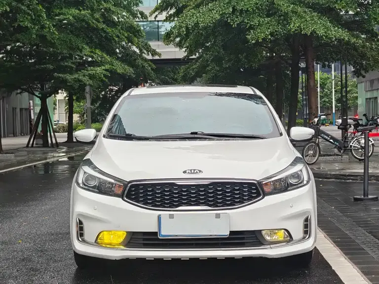 Kia K3 1.6 L Auto GLS
