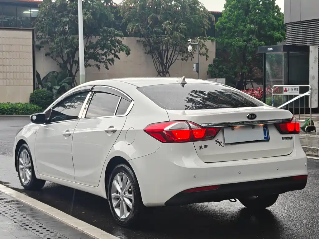 Kia K3 1.6 L Auto GLS