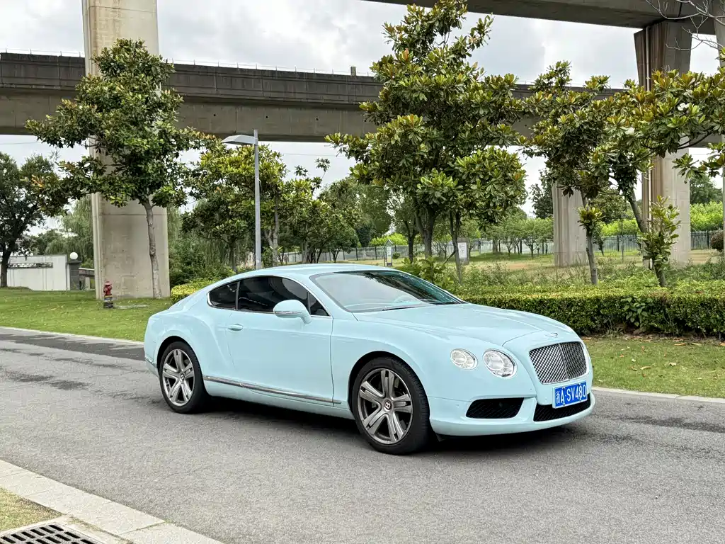 Continental GT 4.0 T GT V8