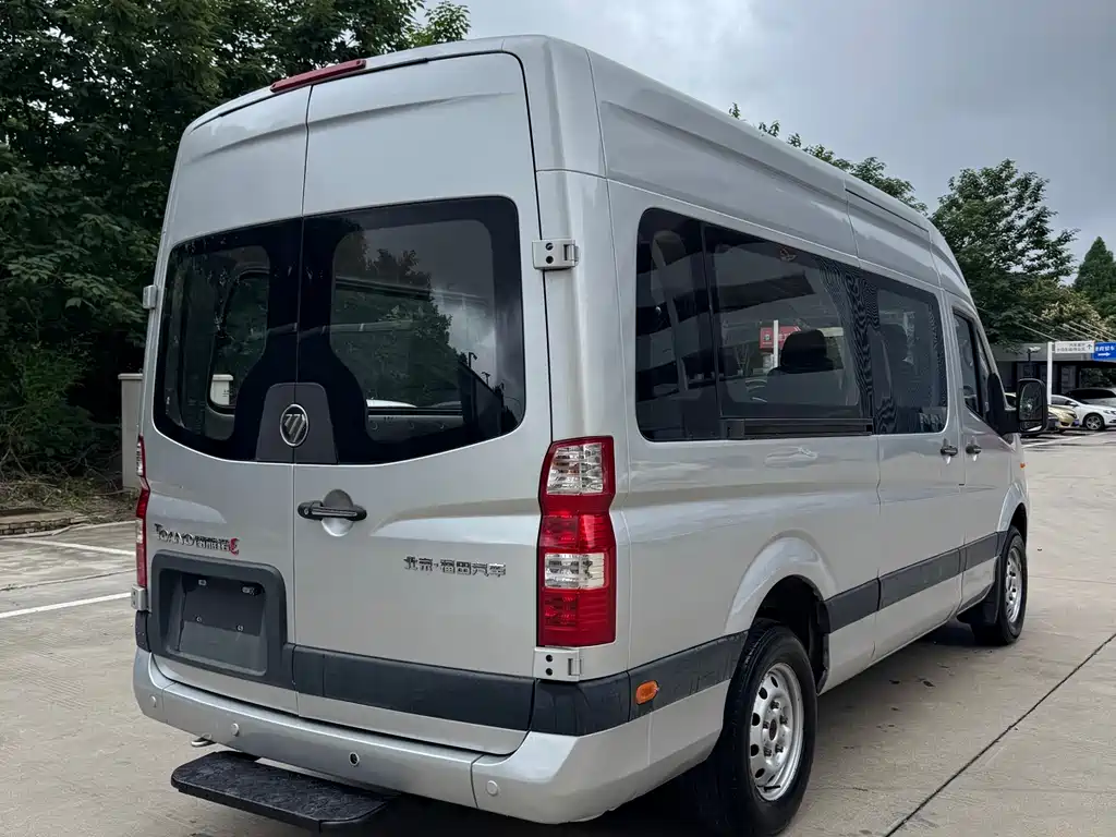 Toano 图雅诺 2020款 2.5 T 手动通途长轴中顶5/6/7座4 J25 TC3