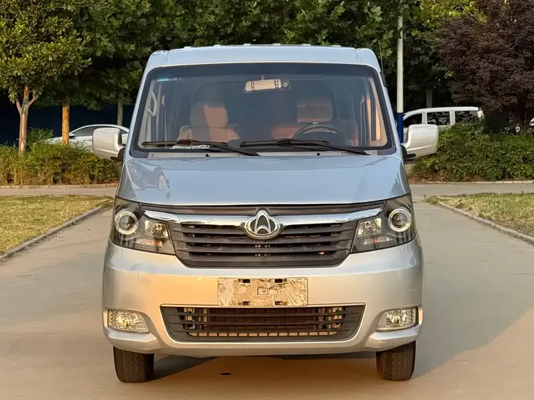 Changan Ruixing M70 长安睿行M70 2017款 1.5 L舒适型7座背掀门DAM15 DL