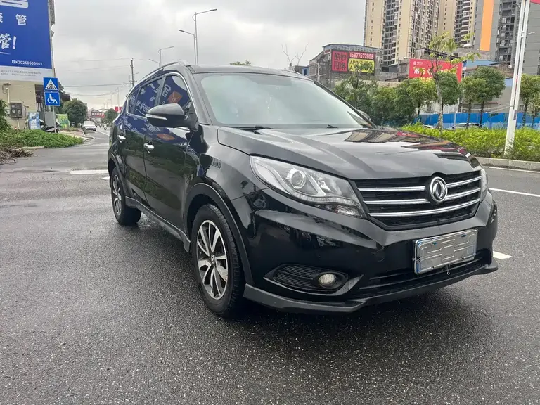 Dongfeng Fengguang 580 Facelift 1.5 T CVT Comfort