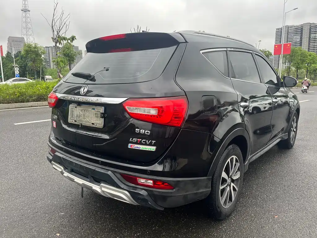 Fengguang 580 Facelift 1.5 T CVT Comfort
