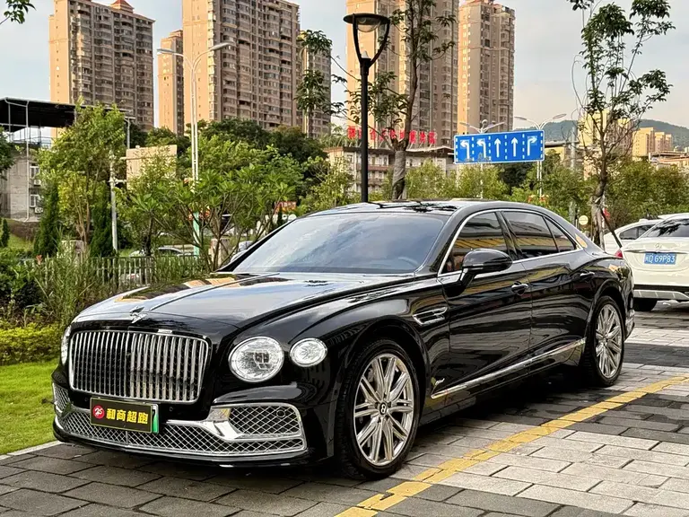 Bentley Flying Spur PHEV 2.9 T V6 Hybrid