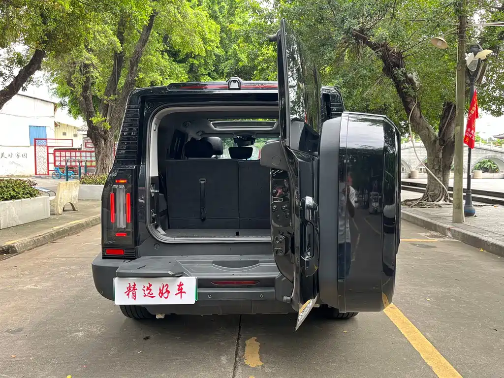 Jetour Traveller C-DM 120 km Discovery Extended 7-seat