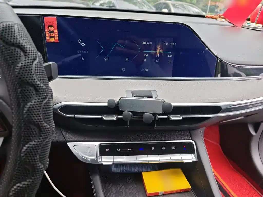 Eado Smooth Enjoyment PLUS Blue Whale NE 1.4 T GDI DCT Distinguished