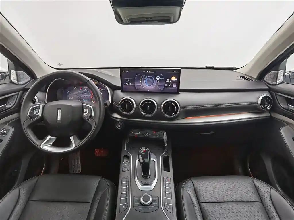 WEY VV6 2.0 T 2 WD Smart Enjoyment +