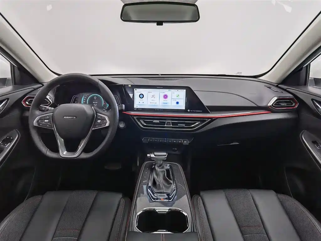 Changan Oshan X5 1.6 L CVT Premium