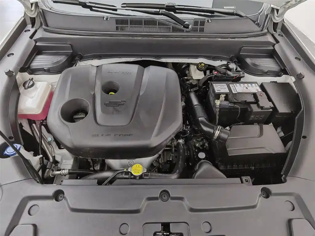 Changan Oshan X5 1.6 L CVT Premium