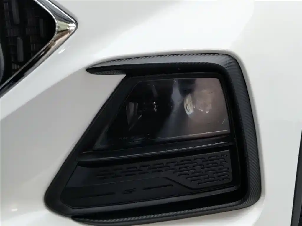 Changan Oshan X5 1.6 L CVT Premium