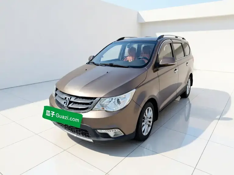 Baojun 730 1.5 L Manual Comfort 7-seat