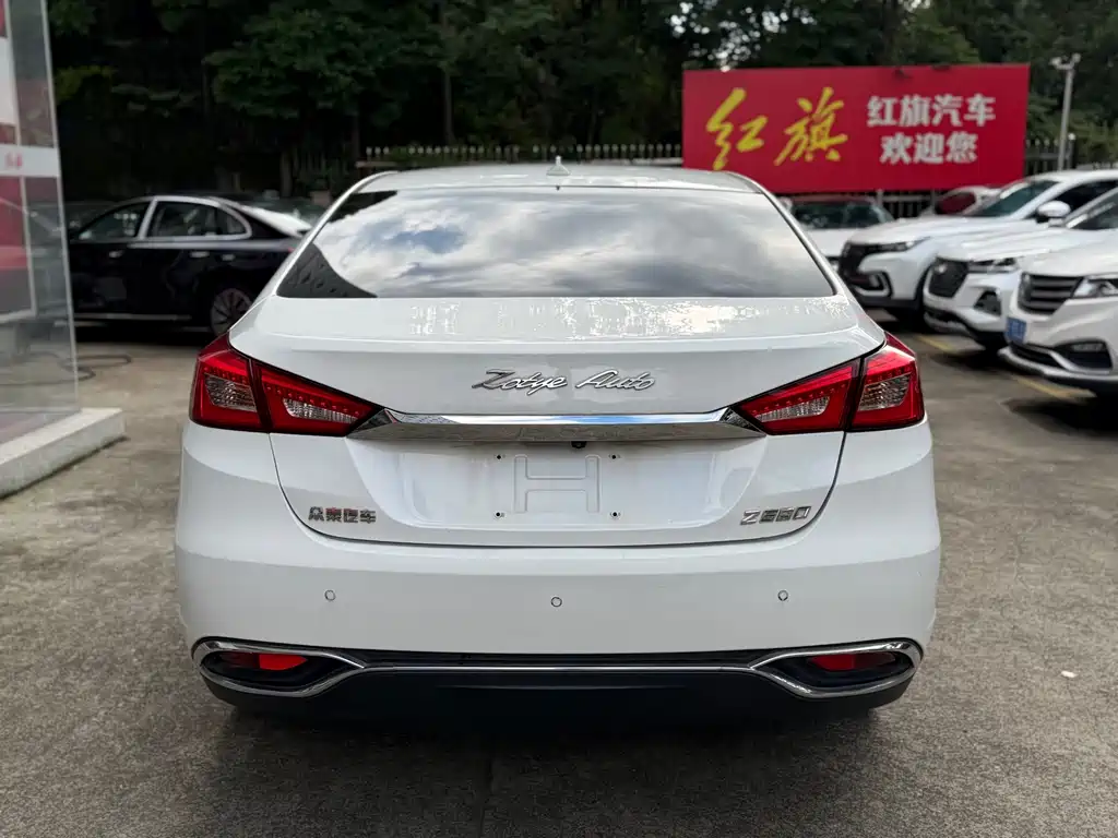 众泰Z560 众泰Z560 2017款 1.5 T CVT旗舰型