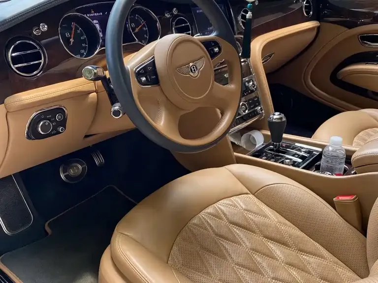 Bentley Mulsanne 6.8 T LWB Range
