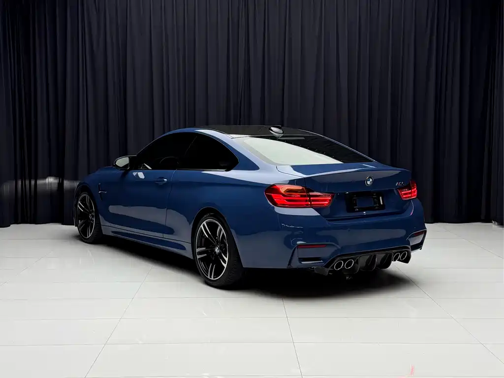 BMW M4 M4 2-door Coupe