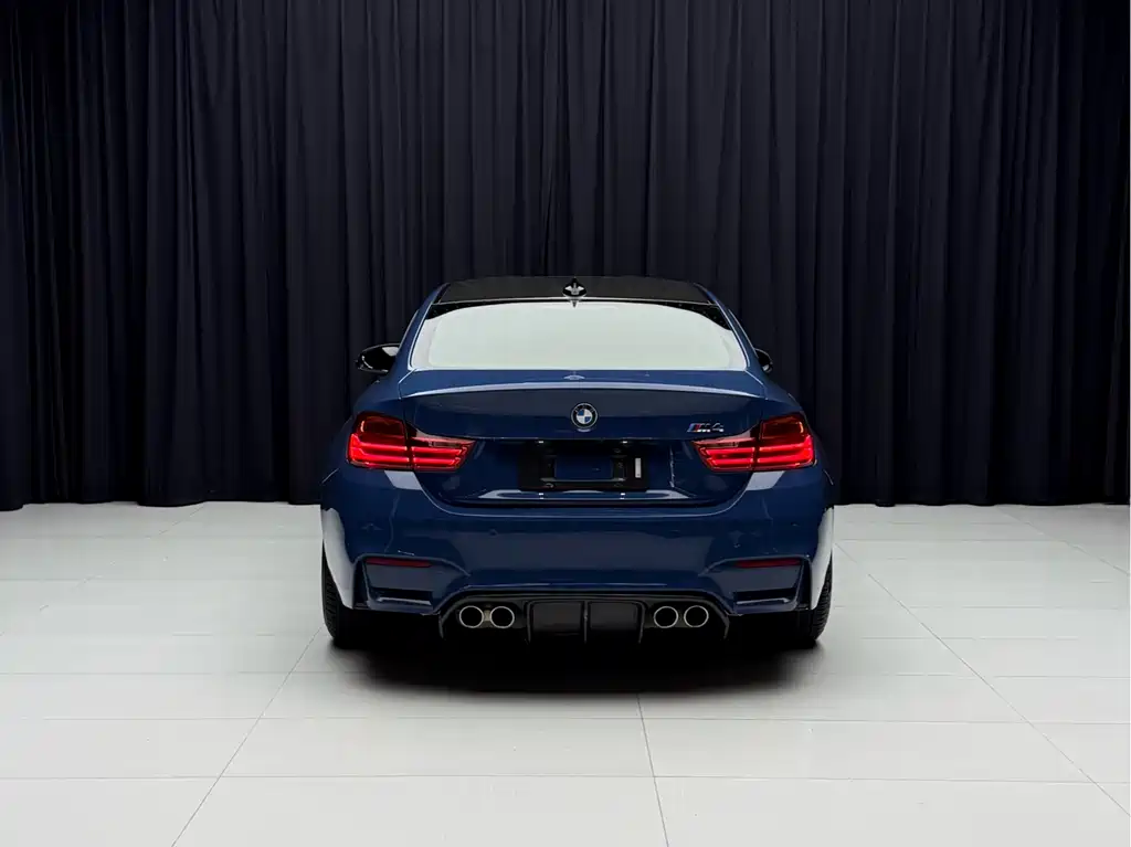 BMW M4 M4 2-door Coupe
