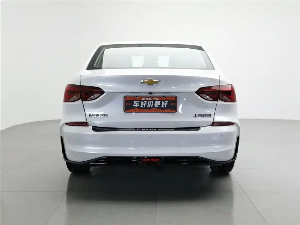 Monza 1.5 L DCT Joy
