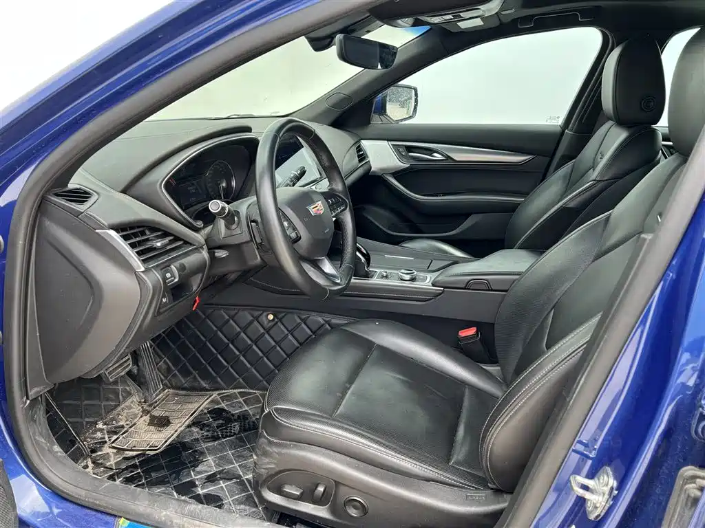 Cadillac CT5 Facelift 28 T Luxury