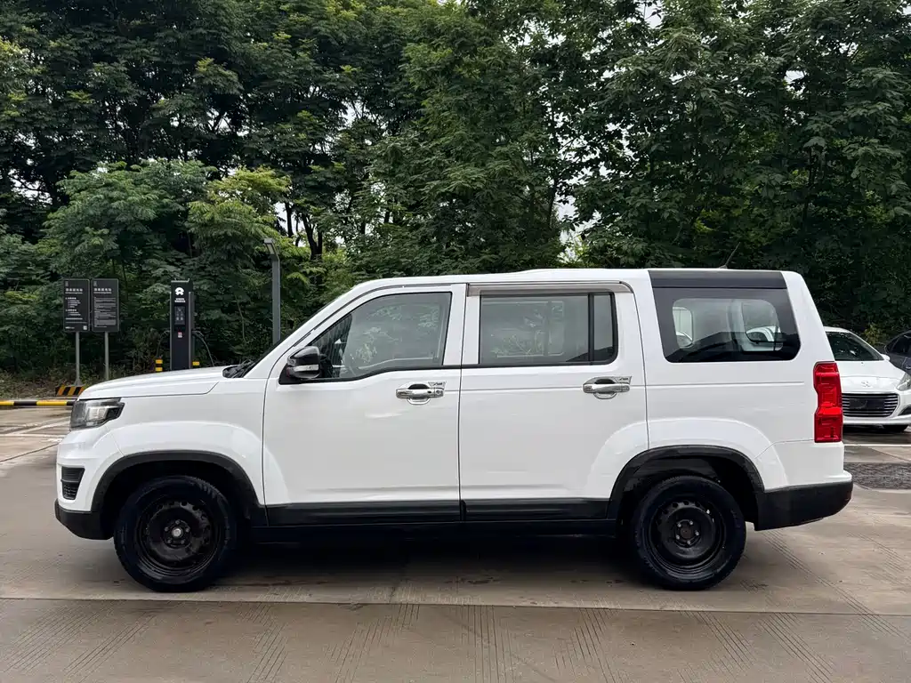 Changan Oshan X70 A 1.5 L Manual Standard