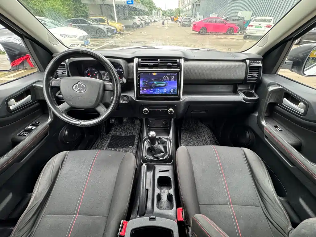 Changan Oshan X70 A 1.5 L Manual Standard