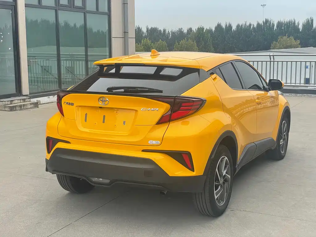 Toyota C-HR 2.0 L Luxury