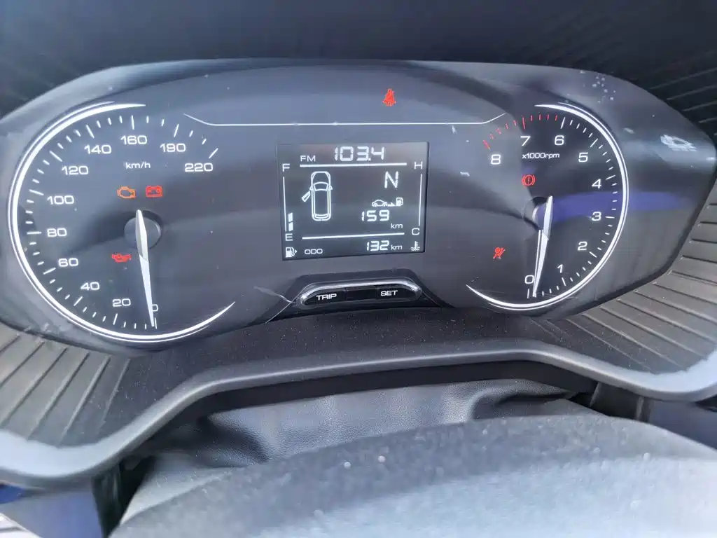 Wuling Jiachen 1.5 L Manual Joy Enjoyment Elite