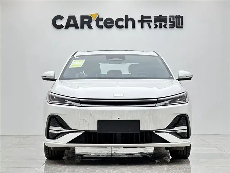 Geely Galaxy A7 银河A7 EM 2025款 EM-i 150 km 探索+版