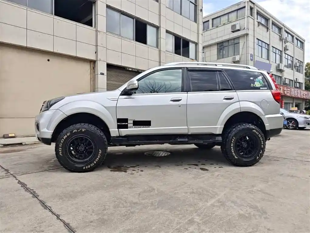 Haval H5 Classic Classic 2.0 T Manual 4 WD Distinguished