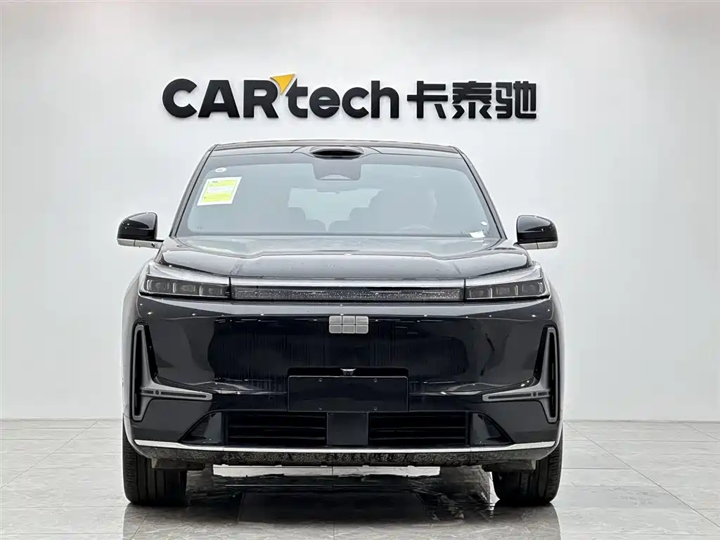 Galaxy M9 230 km 2 WD Explorer