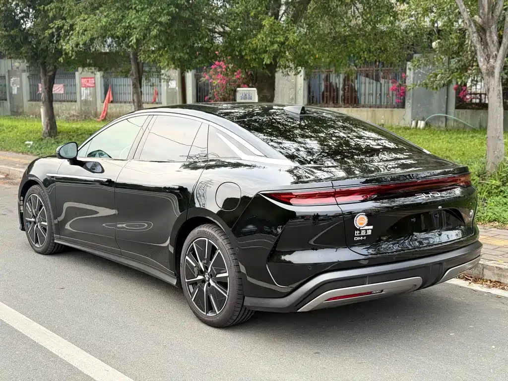 Han L DM-i 200 KM Lidar Flagship